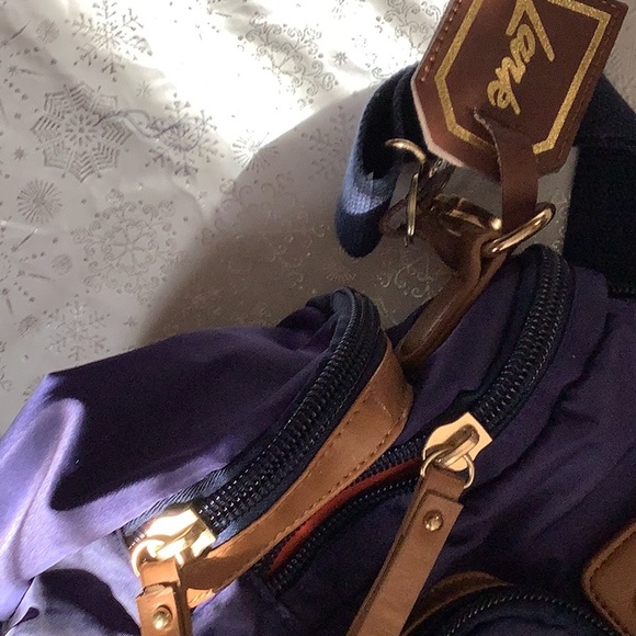 NWOT Adrienne Vittadini bag - Picture 5 of 8